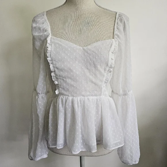 Express Shirred Swiss Dot Peplum Top - Picture 2 of 8